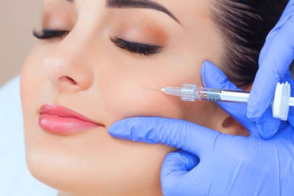 preenchimento malar (maçãs do rosto)